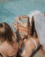 Forside til Getting Hitched